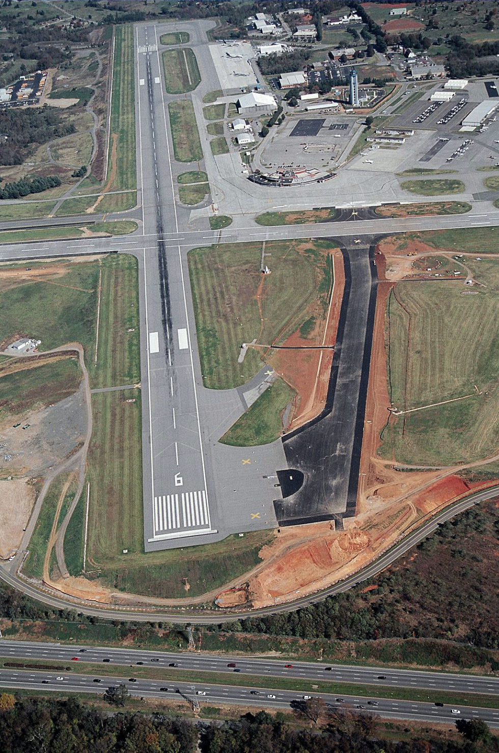Roanoke-Blacksburg Regional Airport - Branch Civil